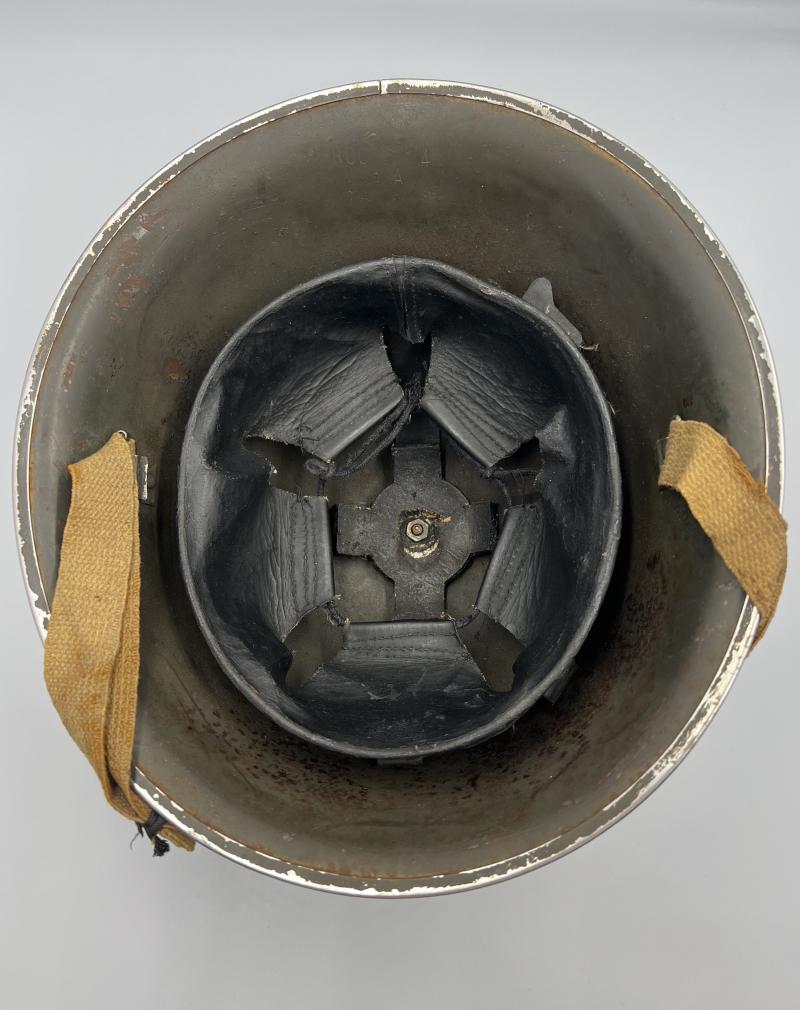 WW2 2nd Battalion East Yorkshire Regiment MKIII Helmet