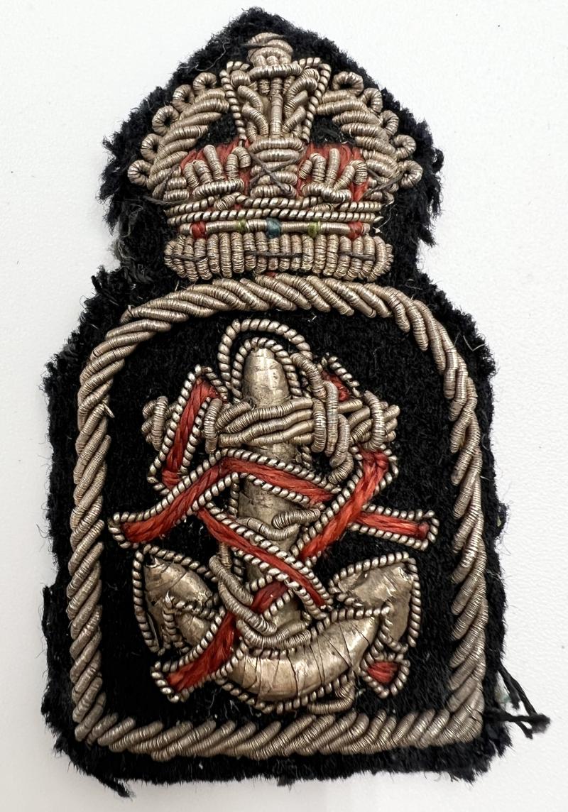 WW2 Queen Alexandra’s Royal Naval Nursing Service Cloth Cap Badge
