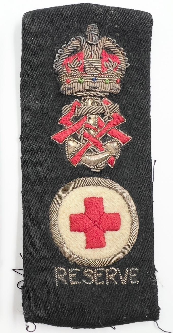 WW2 Queen Alexandra’s Royal Naval Nursing Service Tippet Badge