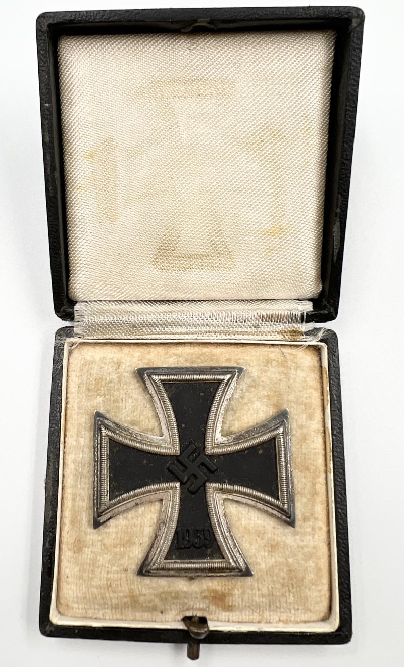 WW2 German 1st Class Iron Cross In Box