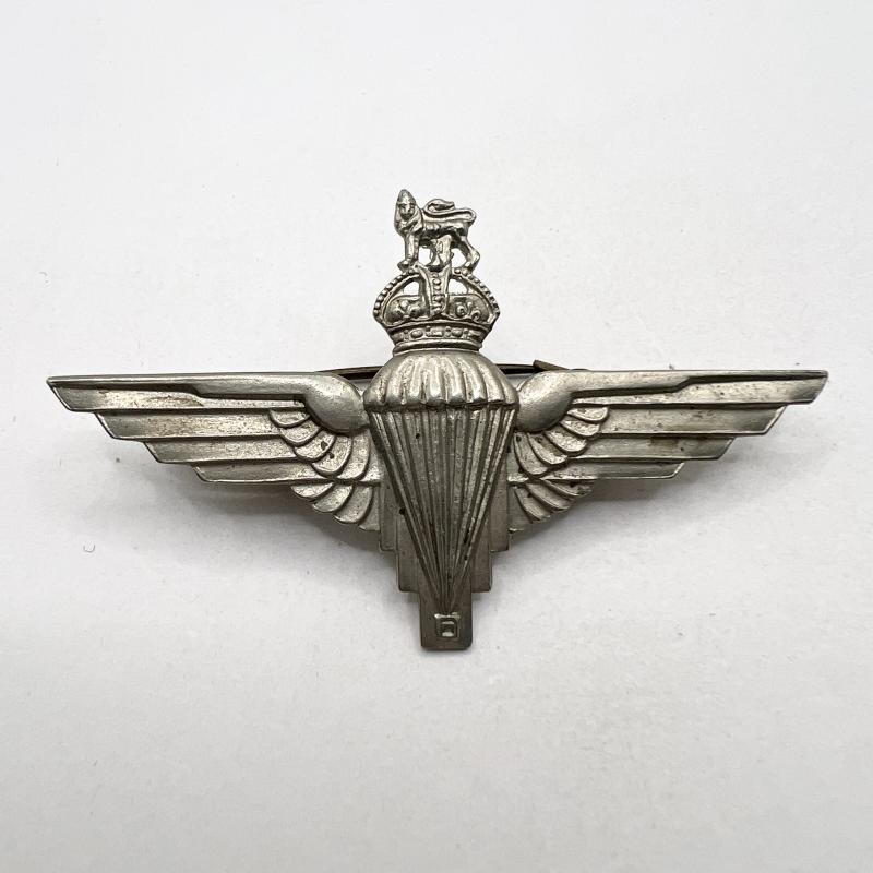 WW2 Parachute Regiment Cap Badge
