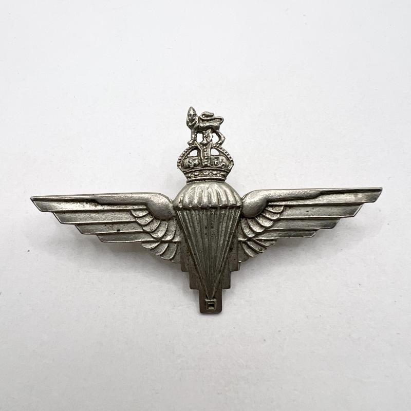 WW2 Parachute Regiment Cap Badge